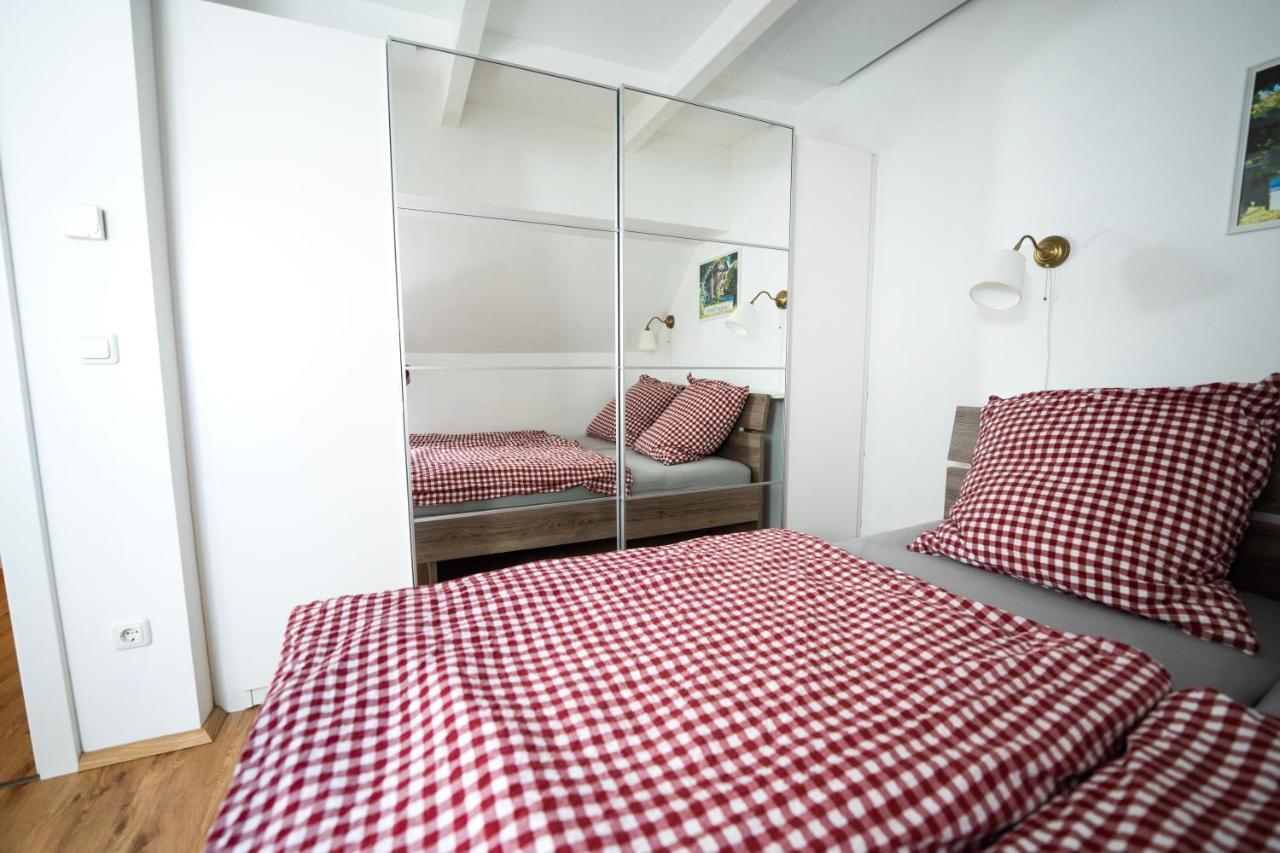 Schilcherland Apartment *